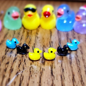 Mini Rubber Duck Earring Studs - Tiny rubber duckies - Stud Earrings