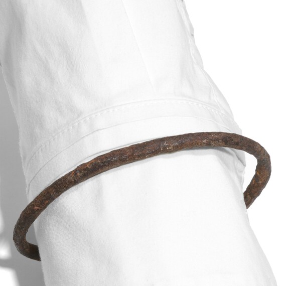 Antique Rusted Iron Bangle Bracelet: Reclaimed Fa… - image 10