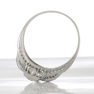 0.20ct vintage diamond engagement ring. J Si1 Natural round old European cut diamond, 14kt white gold, Filigree. Art Deco 1930s. Estate. image 7