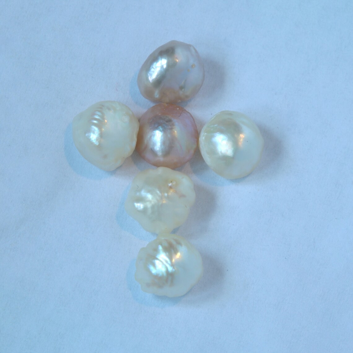 6 ALL Natural freshwater river pearls 6.9cts tot. Loose half Etsy