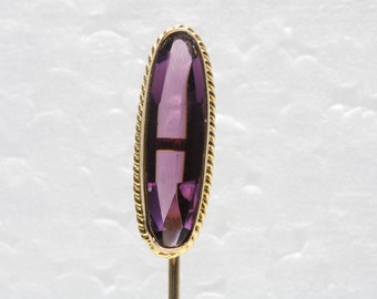 10kt gold, Amethyst cabochon. Victorian antique vintage Amethyst stick pin/stickpin/lapel pin/tie pin. Late 1800s.