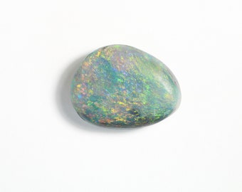6.7ct Lightning Ridge Australian Opal. 15x11mm. All-natural peacock feather dark opal. Orange, green, blue, yellow colors. Pre-owned.