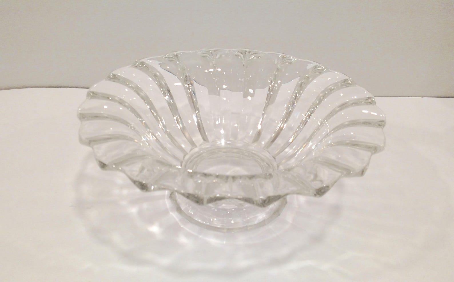Clear Glass Bowl Fluted Glass Bowl Footed Centerpiece Etsy