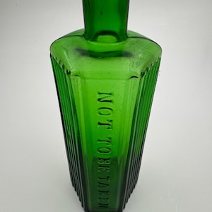 Vintage Poison Bottle Green Ribbed 8 Oz