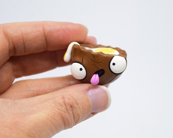 Chomped Easter Egg, Easter Basket Stuffer, Table Decoration