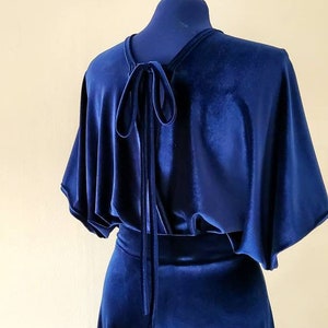 Robe de demoiselle d'honneur en velours, robe en velours bleu marine, robe longue en velours, robe de demoiselle d'honneur simple, robe bohème, mariage bohème, robe bleu marine image 9