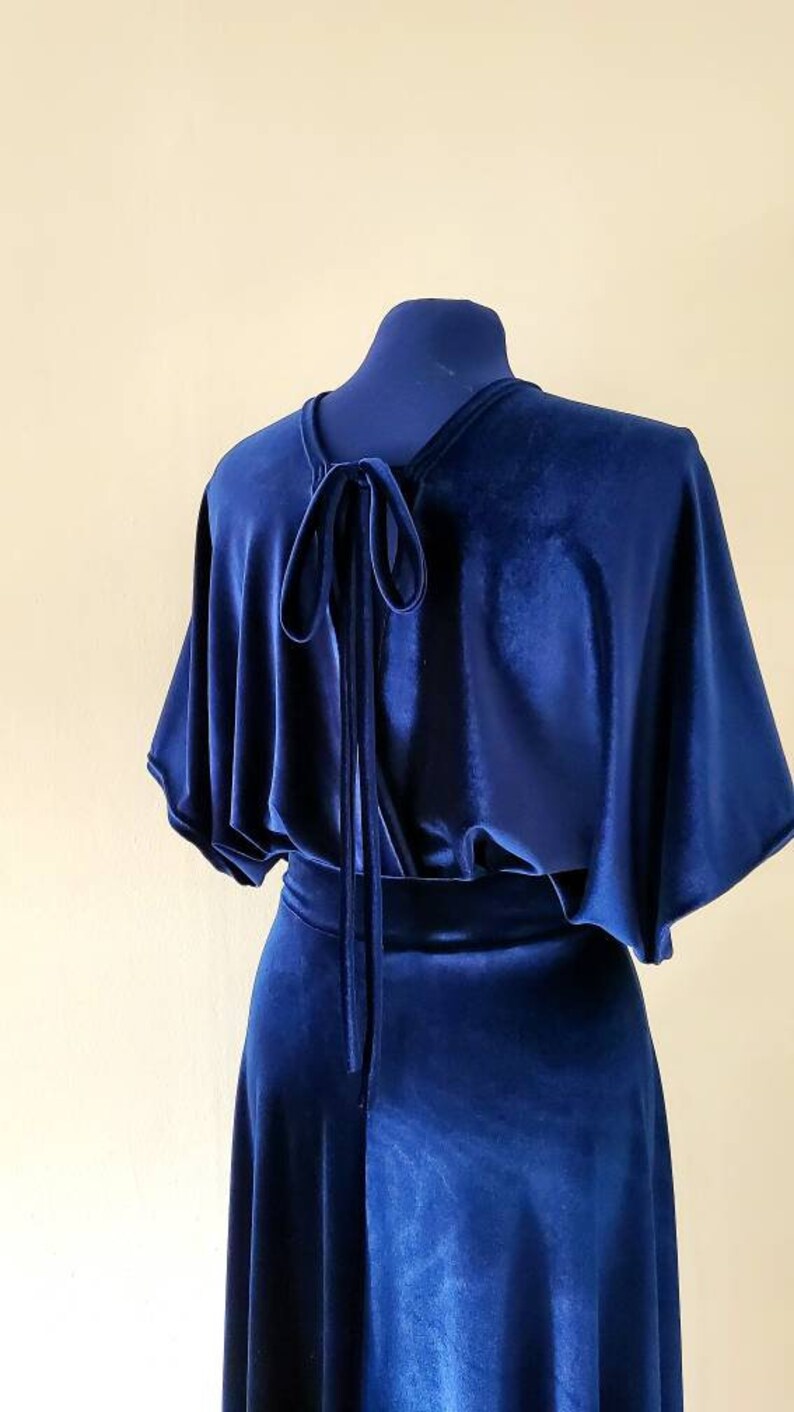 Robe de demoiselle d'honneur en velours, robe en velours bleu marine, robe longue en velours, robe de demoiselle d'honneur simple, robe bohème, mariage bohème, robe bleu marine image 9