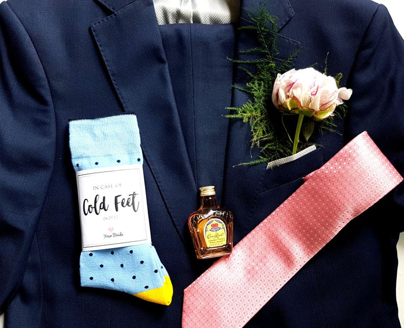Men Socks with Labels / Blue Polka Dot Wedding Socks / Groom's Crew Socks / Groomsmen Gifts / Cold Feet Socks 画像 5