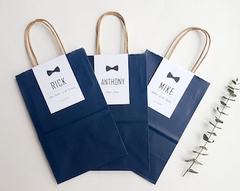 Personalized Groomsmen Gift Bags / Wedding Welcome Gift Bags / Navy and White Personalized Groomsmen Favours / Brown Paper Gift Bag