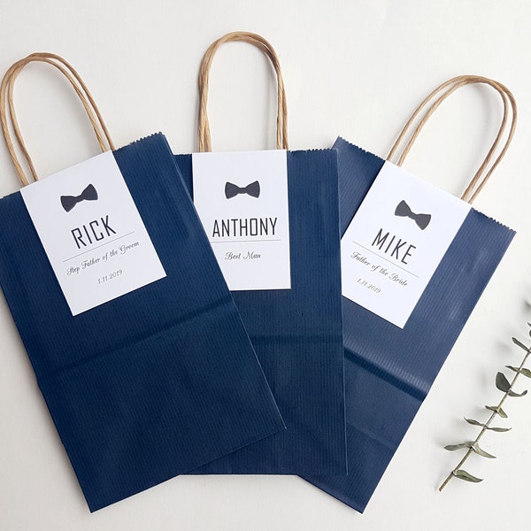 Personalized Groomsmen Gift Bags / Wedding Welcome Gift Bags / Navy and White Personalized Groomsmen Favours / Brown Paper Gift Bag