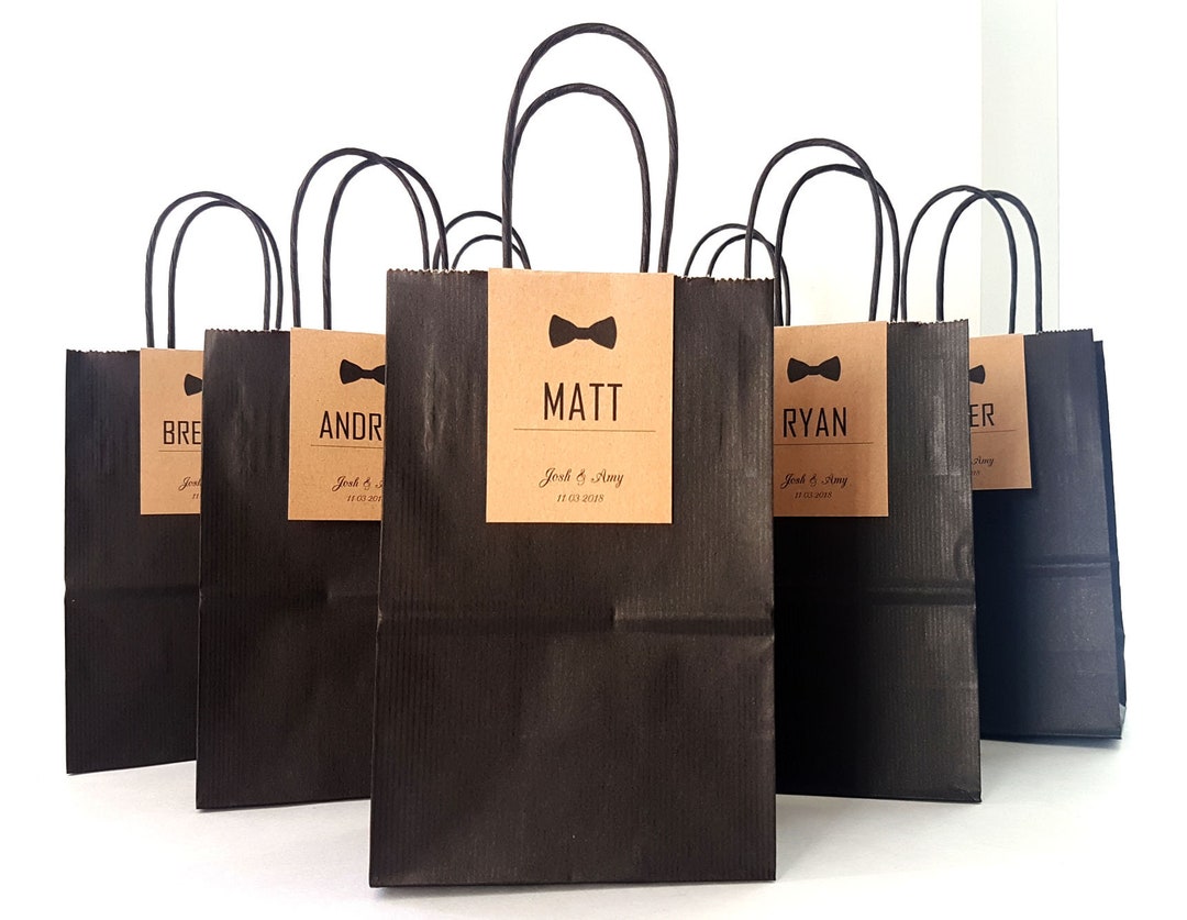 Personalized Wedding Gift Bags / Groomsmen Gift Bags / Black and Kraft