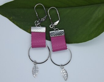 Leaf leather earring