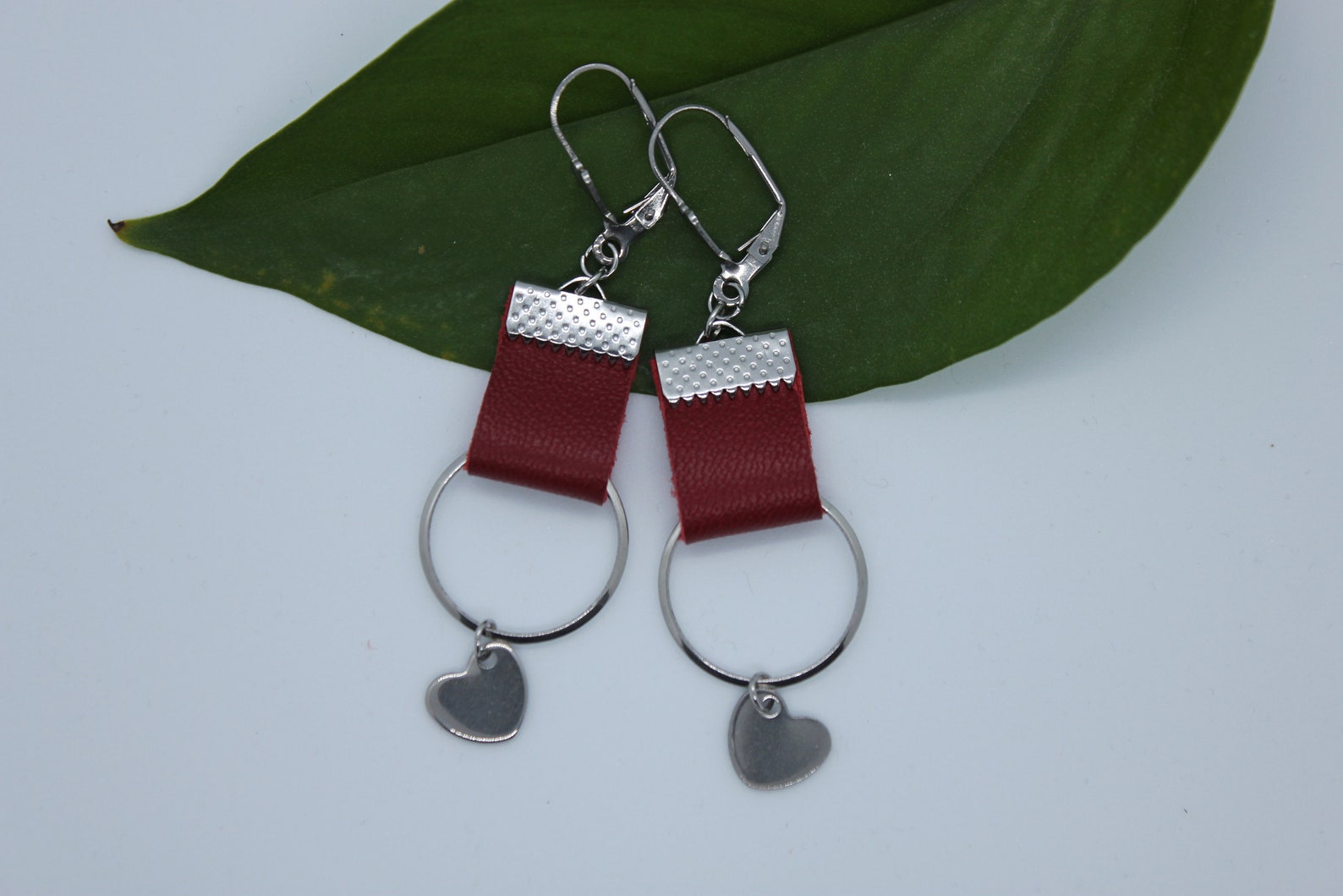 Boucle d'oreille en cuir coeur - Etsy France