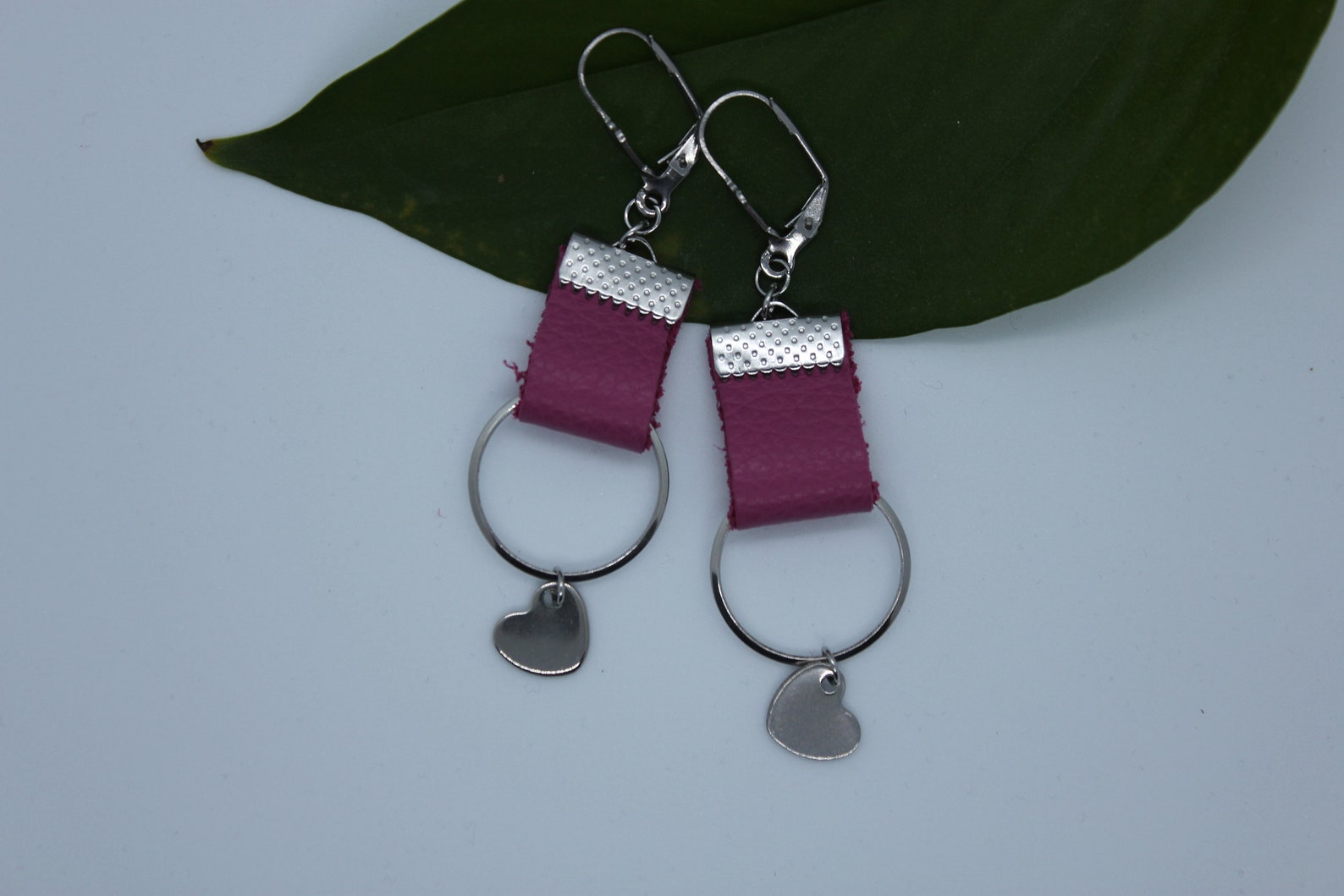 Boucle d'oreille en cuir coeur - Etsy France