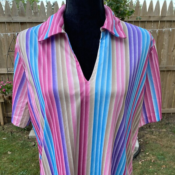 Vintage Teddi of California Pink/Blue/Purple/Brown Striped Short Sleeve Polyester Blouse XL