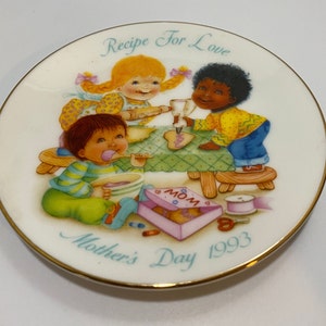 Vintage Avon Mother&#39;s Day 1983 Mini Collectors Plate &#39;Recipe For Love&#39;