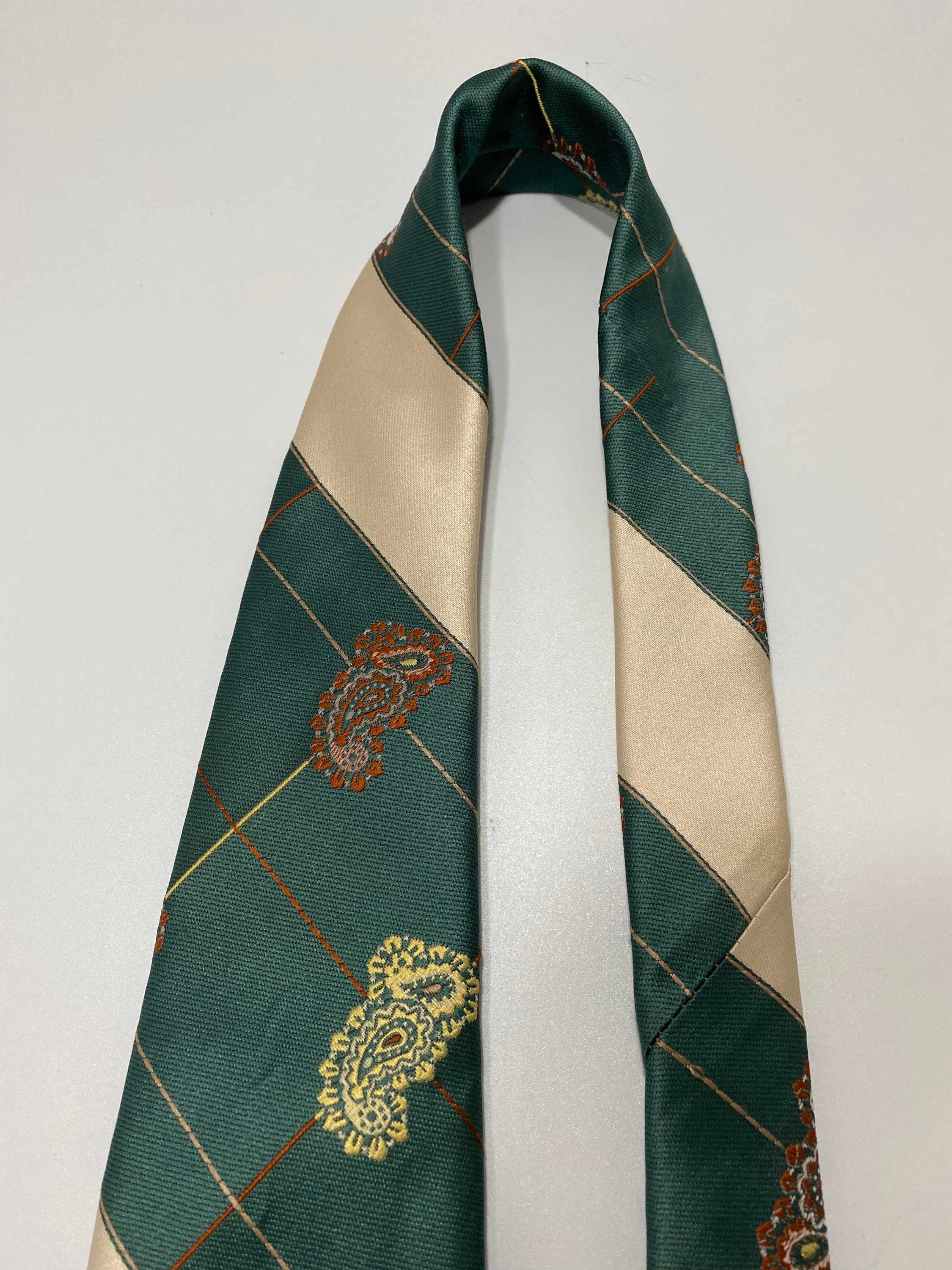 Vintage by Stanicci Polyester Tie Italy AM & A's Green W/ - Etsy