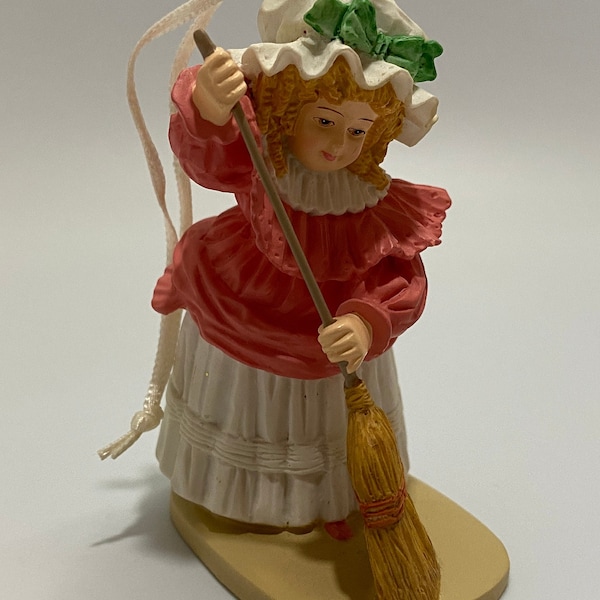 Vintage The Heirloom Collection 'Cleaning House' by Maud Humphrey Bogart Figurine Ornament