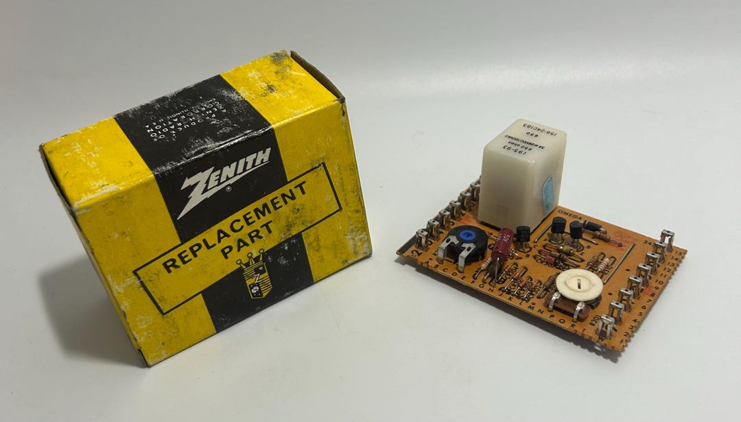 Vintage Zenith NOS Replacement Part 9-126-01 Horizontal Vertical Zoom ...