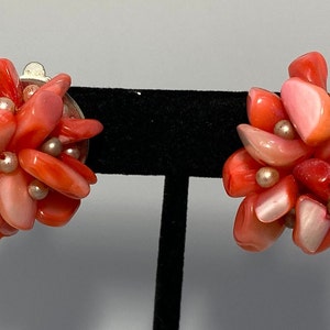 Vintage Redish Pink Faux Stone Bead Cluster Clip On Earrings Japan