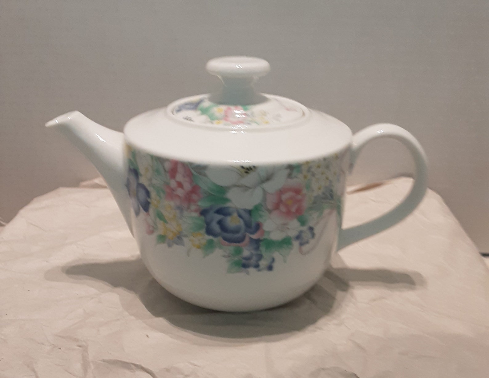 Abbott Collection Floral Teapot Made in Taiwan Porcelain Tea Etsy Canada