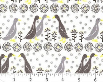 CAMELOT FABRICS, Quack, grey, yellow, white, 100% cotton - Village Life de Camelot Fabrics