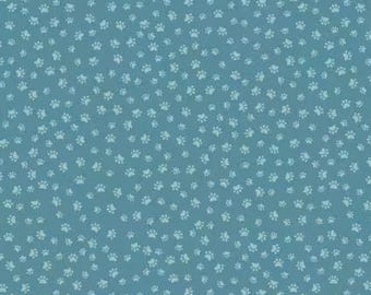 Quilt Fabric PAW PRINTS, Cotton Quilt Fabric , 98250104-02, Cattitude de Camelot Fabrics