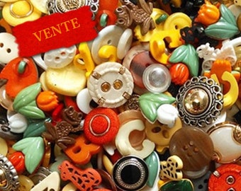 300 buttons,  2 holes, 4 holes, rod, childish, chic, lucite, celluloid, metal, bundle buttons, economic, best deal