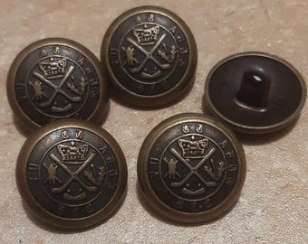 5 buttons: 19mm, button metal