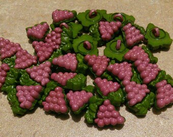 18mm, 6-30 Buttons Rausin, bunch of grapes, Vintage, 1980s, GR04