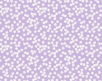 Fabric cotton, FLORAL CLUSTERS, Light Purple, 58240104, 01, Quilt Fabrics, 100% cotton, quilt cotton - Daisy & Lilly of Camelot Fabrics