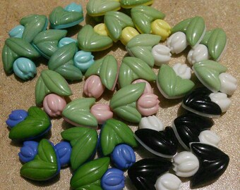 19mm, 100 button TULIP, colors mixtes, vintage