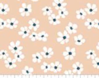 Fabric cotton Scattered, Beige, 58230508-01, QUILT FABRICS, 100% cotton, quilt cotton - Midnight In Bloom of Camelot Fabrics