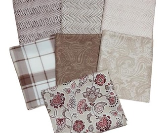 END of COLLECTION, PEASLEY, Zigzag, Quilt Cotton - The Hunterhill of Camelot Fabrics