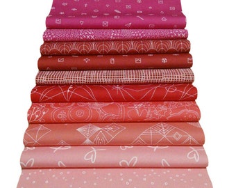 40 Layer Cake 10"X10", Pre-Cut cotton, PINK - Century d'Andover Fabrics