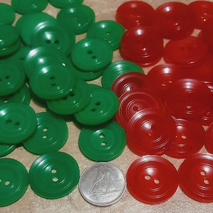 12 Buttons, 20mm, RED, GREEN, button 2 holes