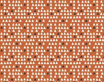 CAMELOT FABRICS, Fabric 100% cotton, Tiny Triangles, 89200705, col 01, BROWN - Penguin Paradise by Puck Selders of Camelot fabrics