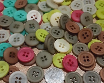 100 Boutons, 16mm, 4 holes, basic button