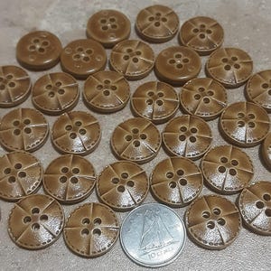 12 buttons, Leather brown light, 15 mm, imitation leather