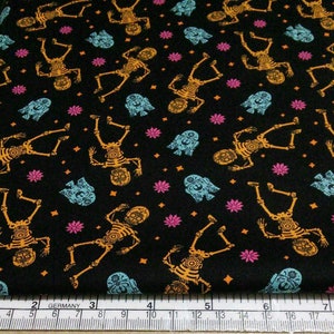 QUILT FABRICS, 13 prints, HALLOWEEN, Quilt cotton Character Halloween de Camelot Fabrics image 7