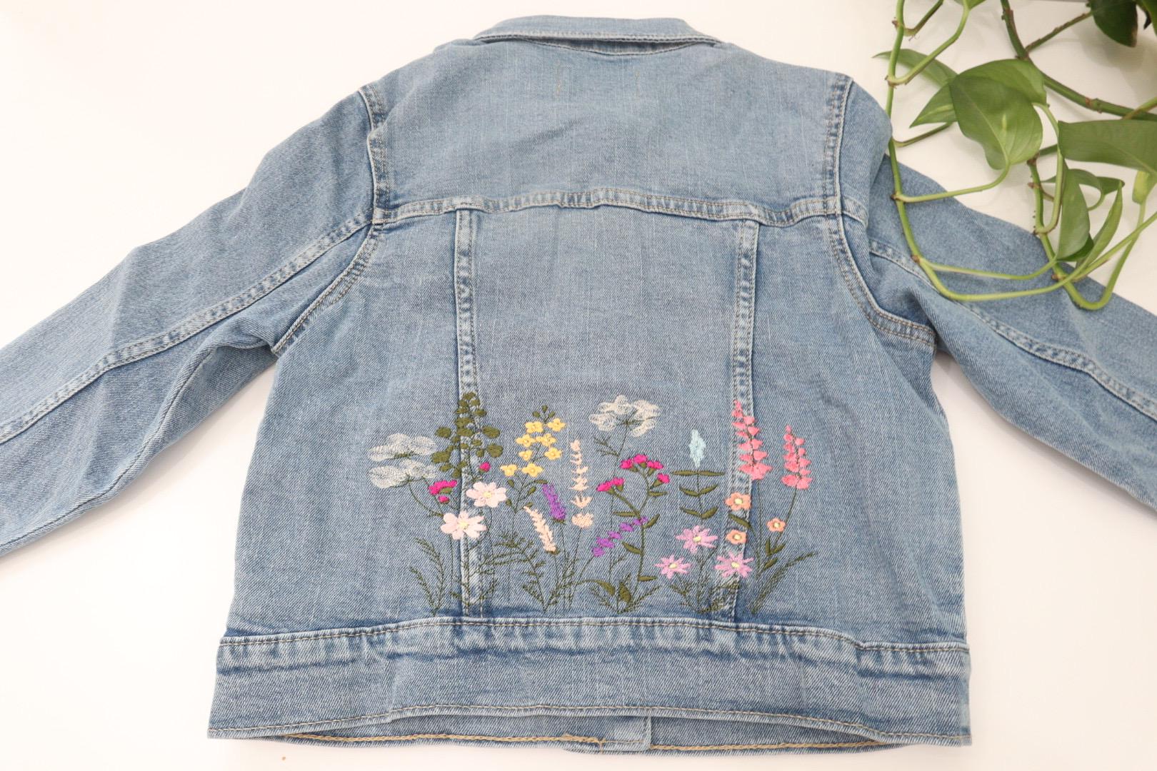 【GRAVER】23FW★ Flower Dot Embroidery Denim Jacket GRAVER】23FW☆ Flower Dot Embroidery Denim Jacket