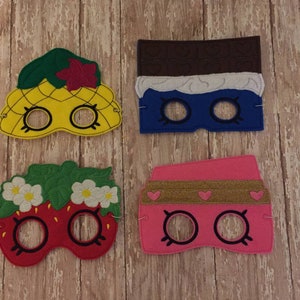 Character kids felt masks ~ dress up ~ costumes ~ Halloween ~ pretend play ~ cosplay ~ party favors
