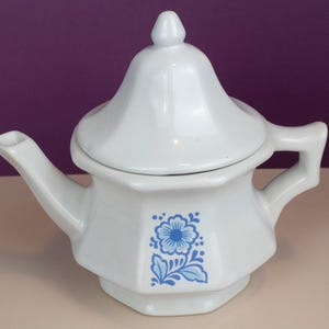 Vintage Avon Teapot