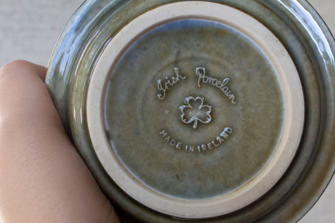 Pair of Vintage Irish Wade Pottery Porcelain Ashtrays Etsy