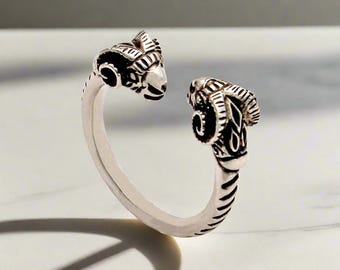 Ram Ring, Ram Head Ring in solid sterling silver (DT-90)