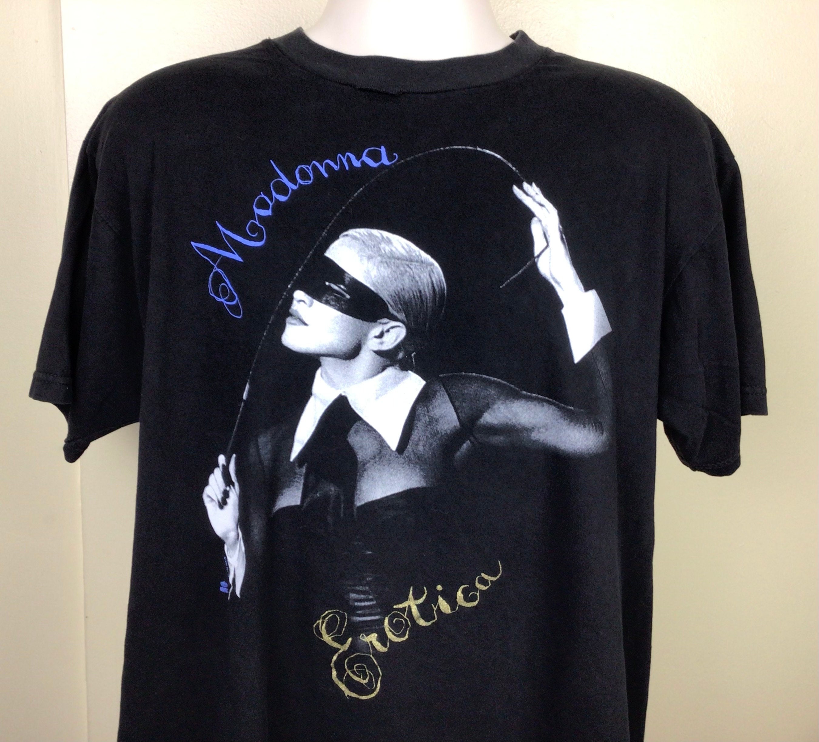 ヴィンテージ 1992 マドンナ エロティカ Tシャツ ブラック L/XL ヴィンテージ 1992 マドンナ エロティカ Tシャツ ブラック L/XL