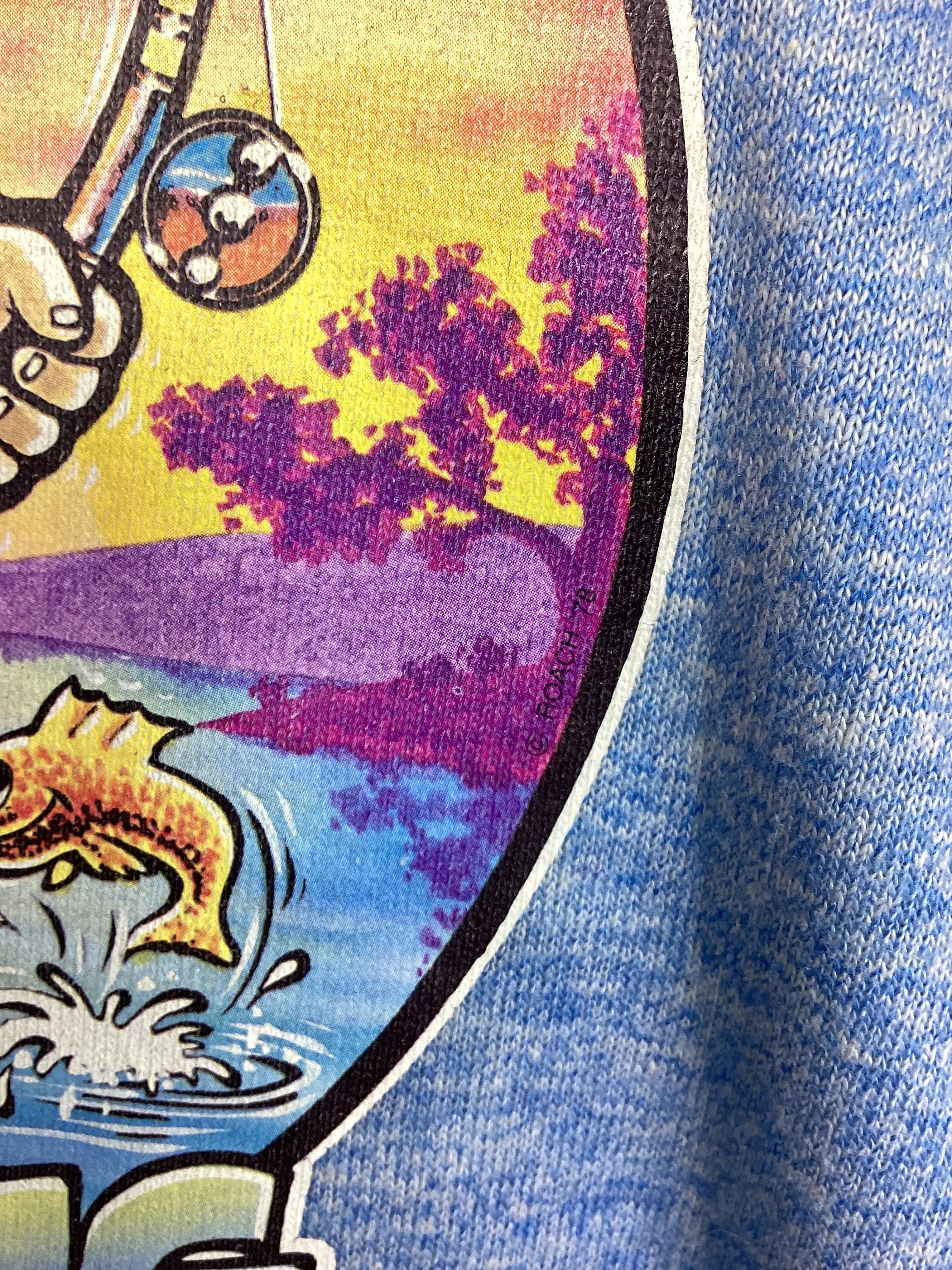 70-80 vintage tシャツ　jantiques hooked Vtg 1978 Hooked on Fishing Iron on T-shirt Heather Blue M/L