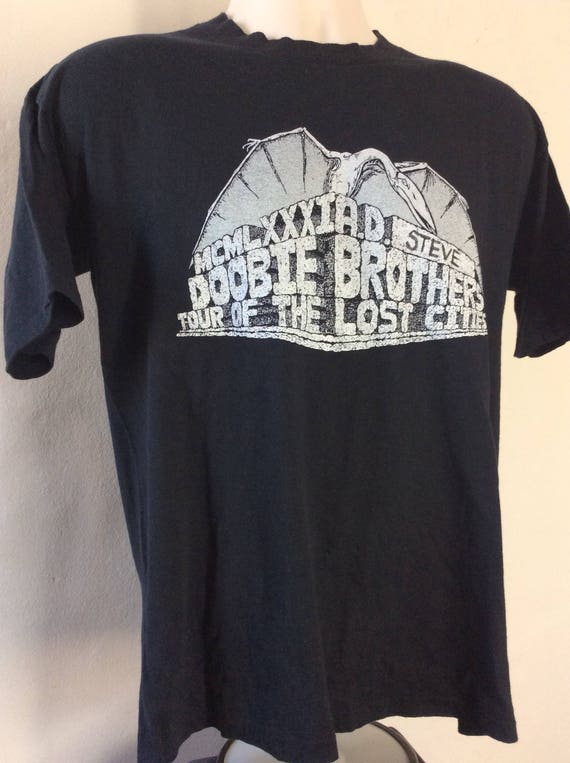 Vtg 1981 The Doobie Brothers Concert T-Shirt Blac… - image 4
