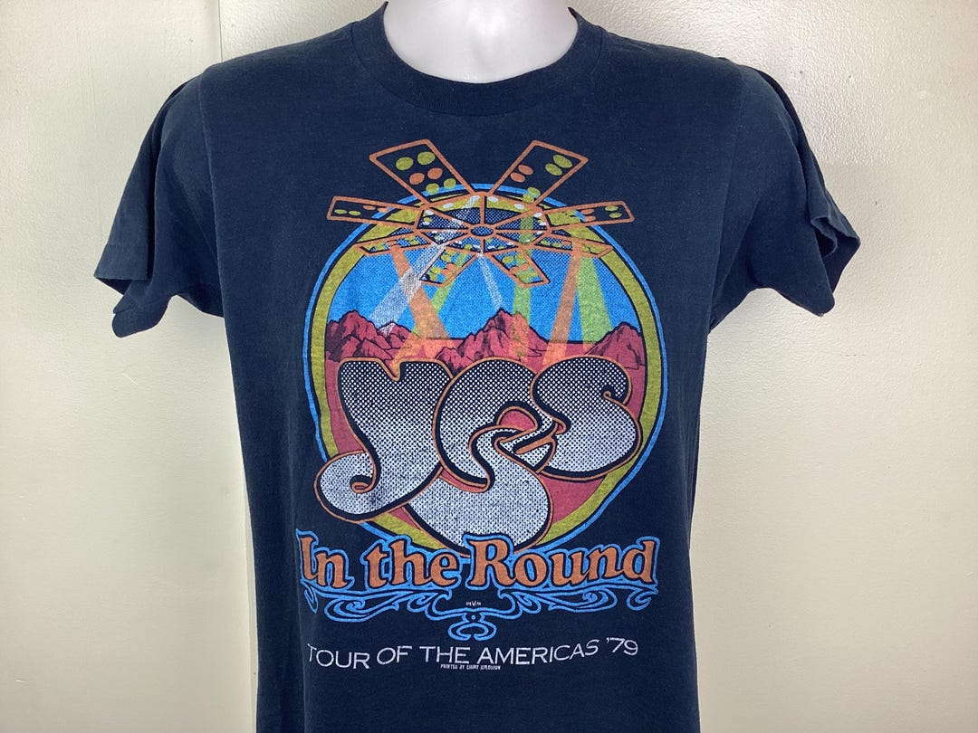 Vintage 1979 Yes Concert T-shirt 70s in the Round Tour of the