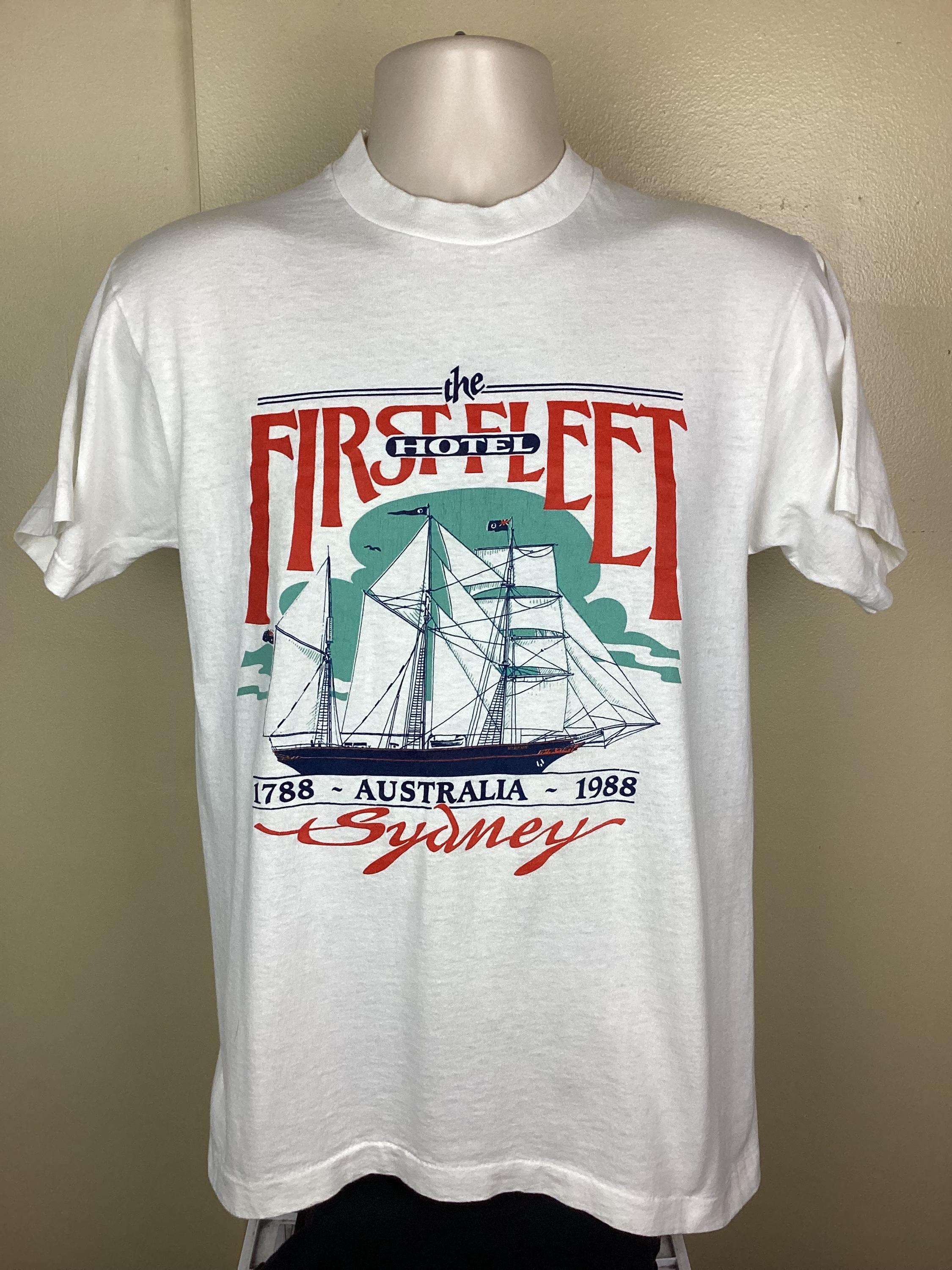 Vintage 1988 Sydney Australia First Fleet Hotel T-shirt White M
